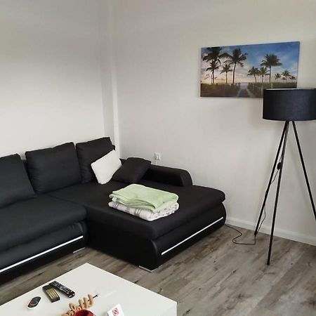 Schoene Ferienwohnung/Pendlerwohnung Uelzen Bagian luar foto