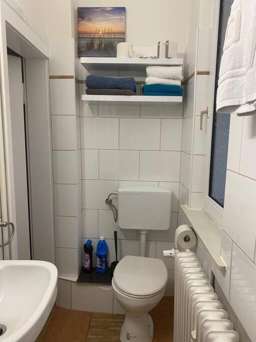 Schoene Ferienwohnung/Pendlerwohnung Uelzen Bagian luar foto