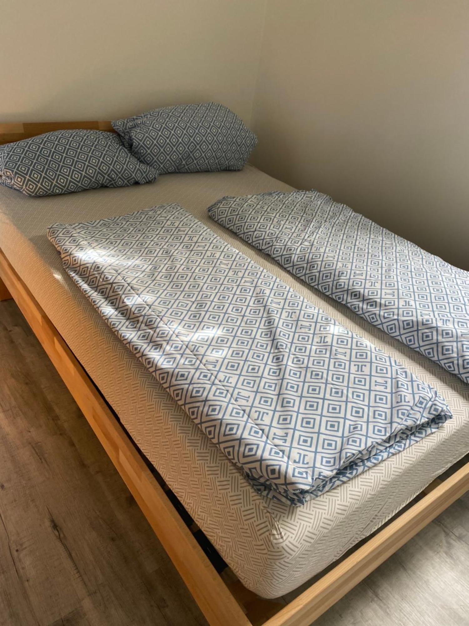 Schoene Ferienwohnung/Pendlerwohnung Uelzen Bagian luar foto