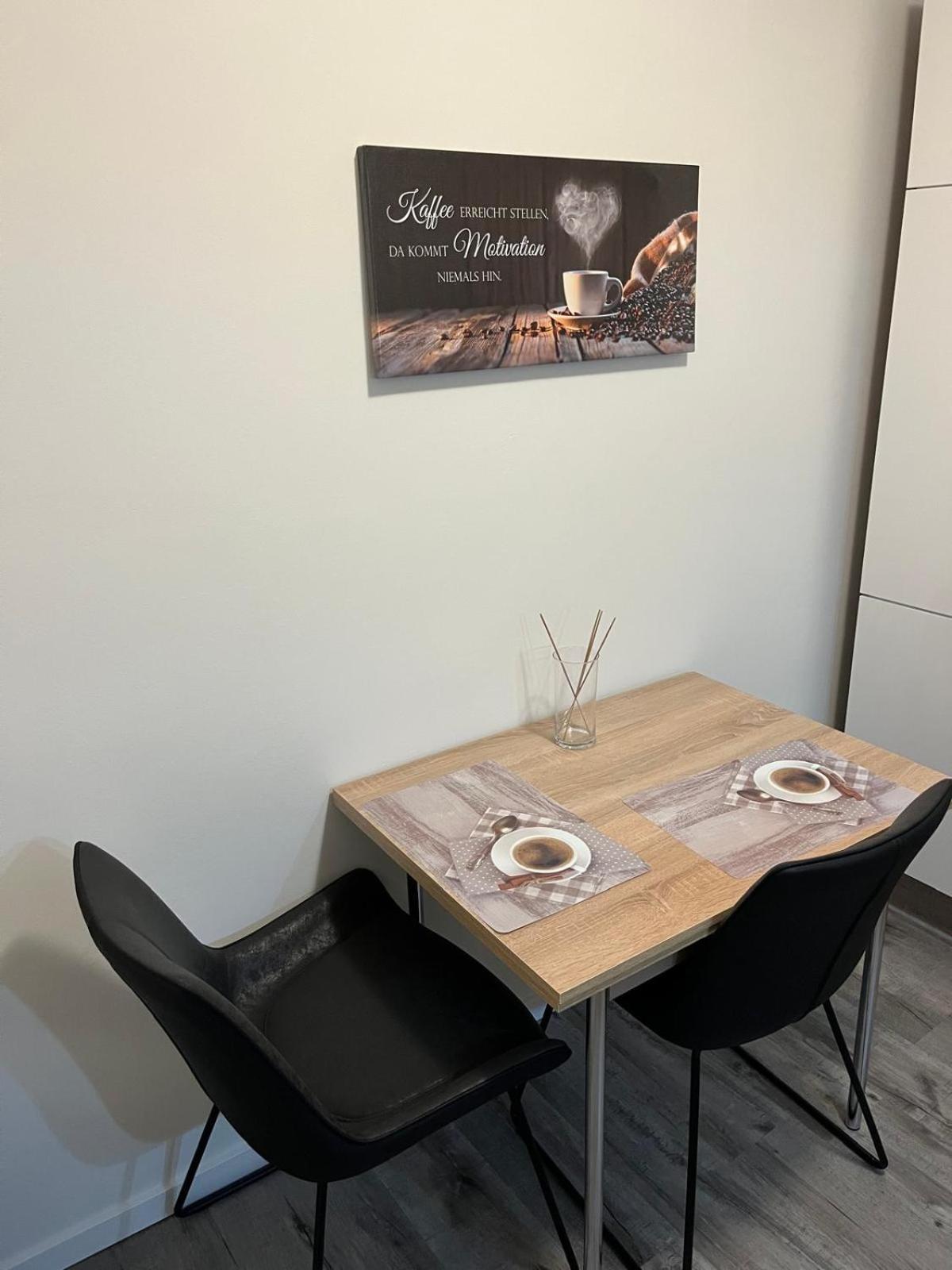 Schoene Ferienwohnung/Pendlerwohnung Uelzen Bagian luar foto